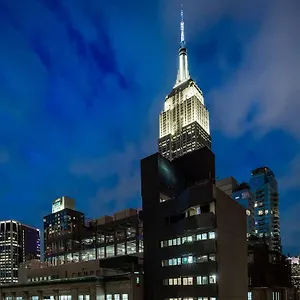 Western Premier Empire State Hotel