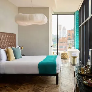 Arlo Williamsburg Hotel